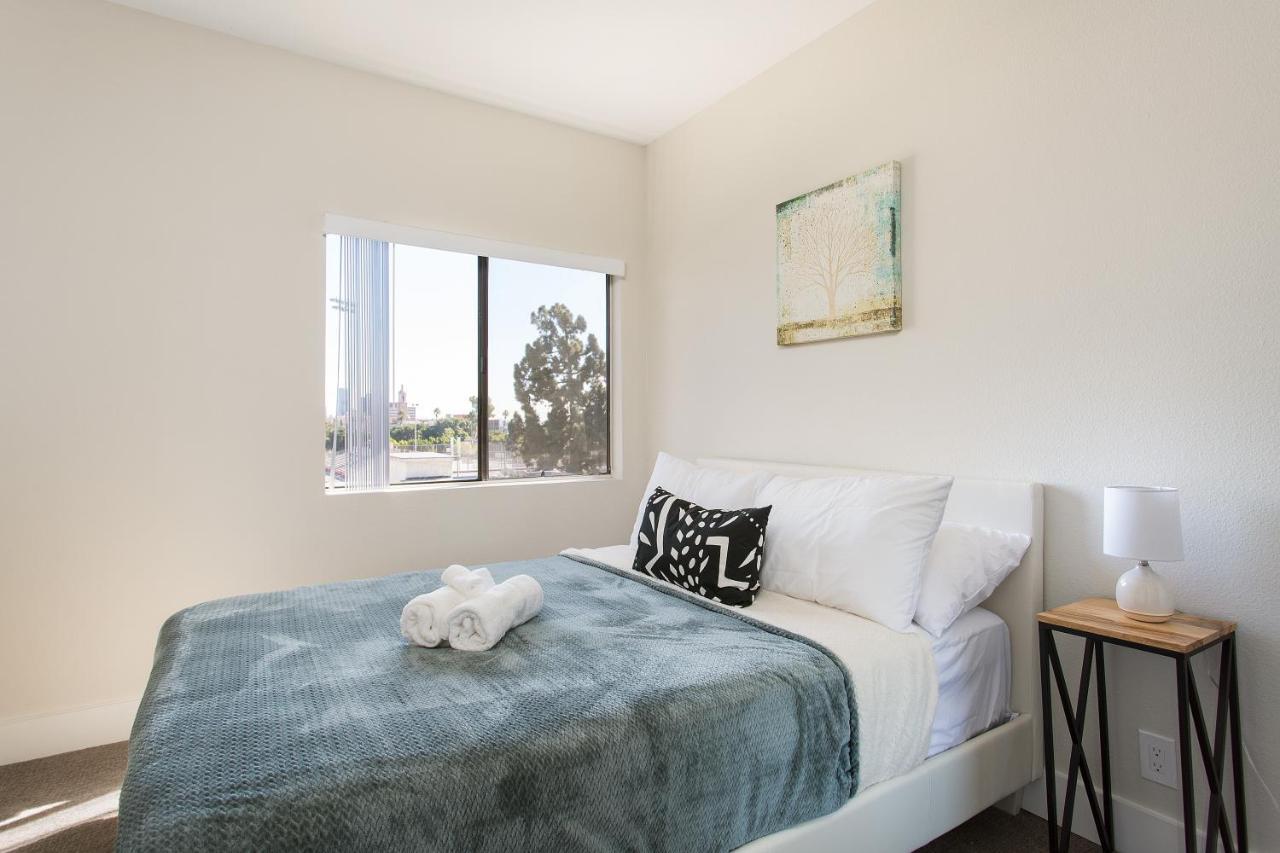 Hollywood Stay Los Angeles Exterior photo